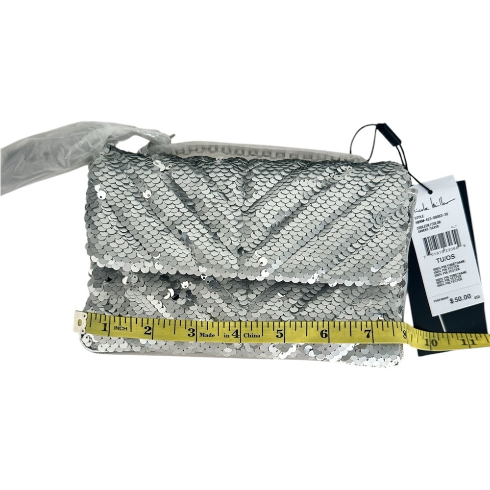Nicole Miller Silver Mermaid Sequin Chain Strap Crossbody Small Bag Purse NWT - Picture 5 of 7